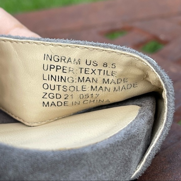 💋Bebe Gray Embroidered Floral Ankle Strap Faux Suede Open Toe Heels - Picture 14 of 15